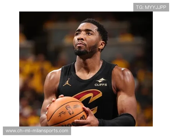 米切尔连续得分带队逆袭，骑士主场士气高昂